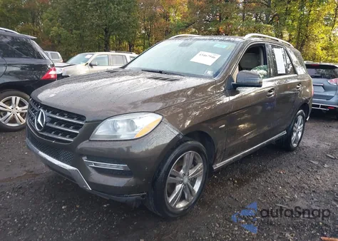 2012 Mercedes-Benz Ml 350 4Matic z USA, uszkodzony, nr VIN 4JGDA5HBXCA024396